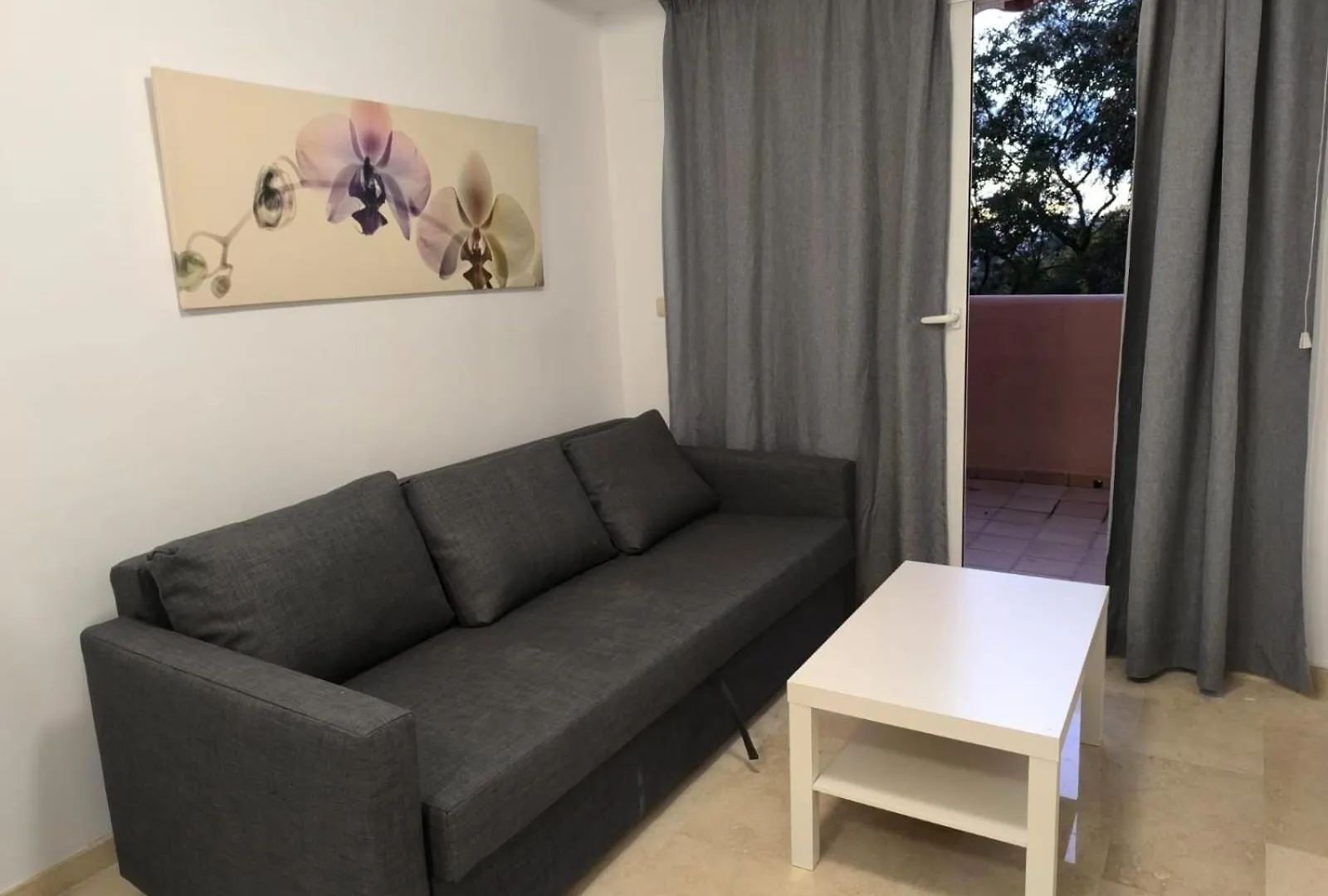 Elviria Apartment Marbella